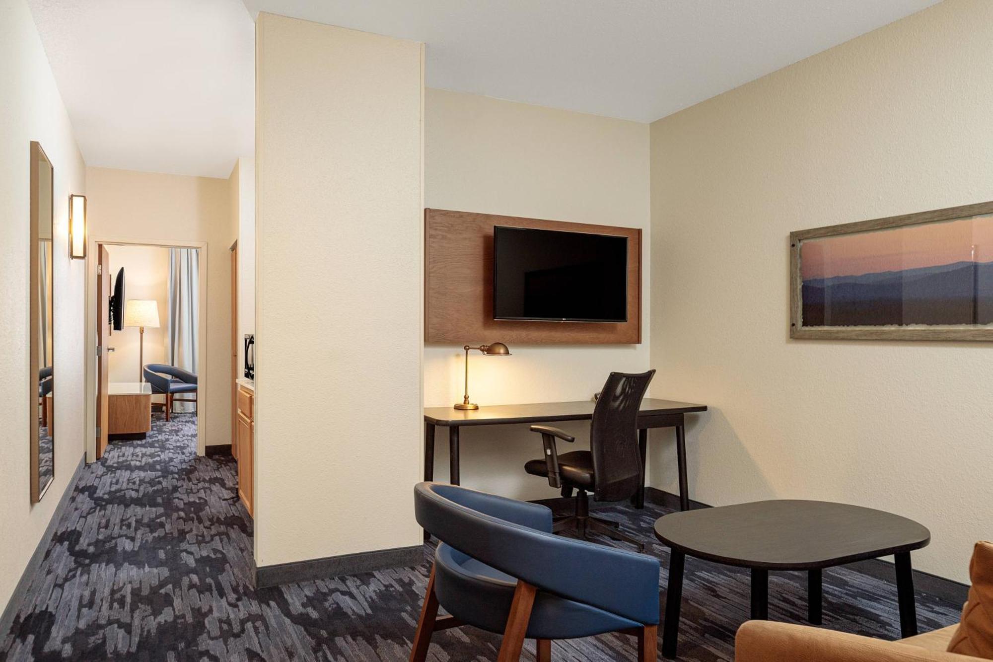 Fairfield Inn & Suites San Angelo Exterior photo